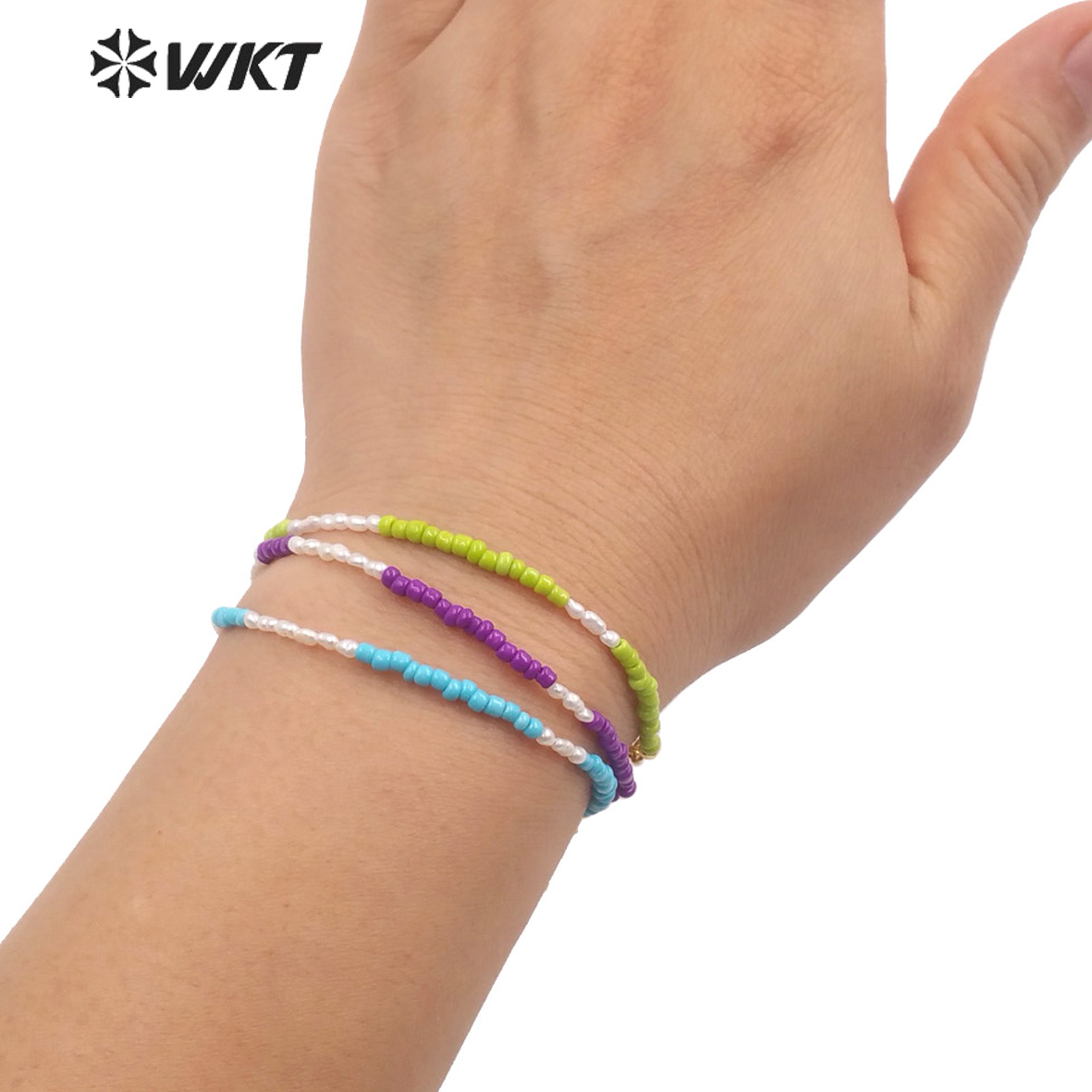 WT-MPB079 Women Elegant Tiny 2 - Ceramic Link Bracelet avis et prix