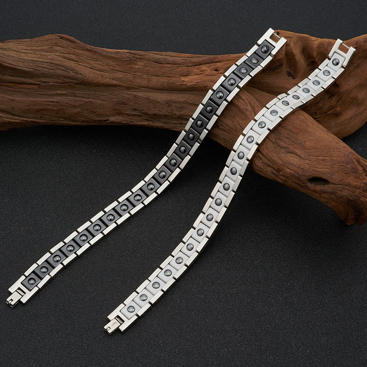 ARADOO Minimalist Pyramid Desi - Ceramic Link Bracelet avis et prix